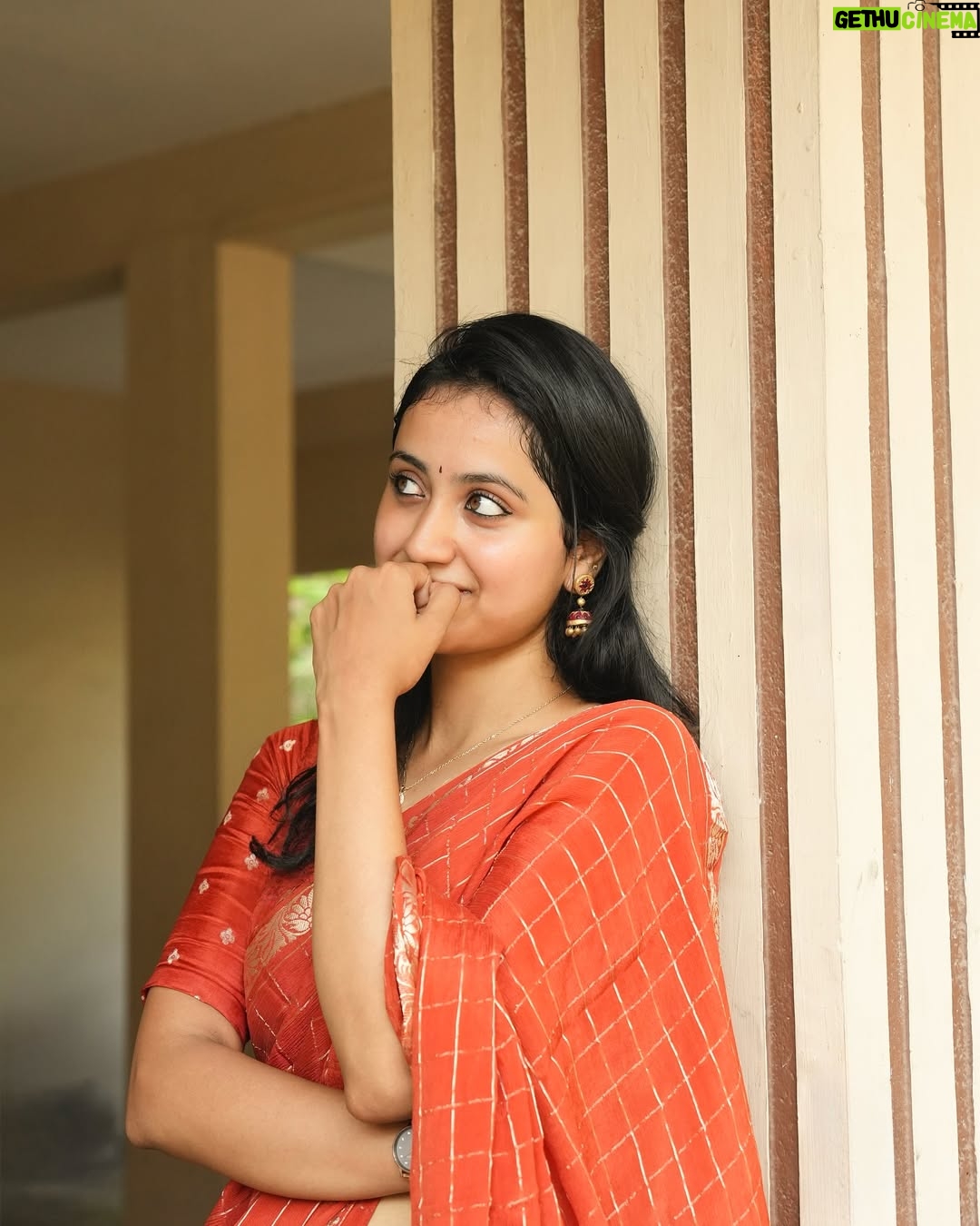 Anchana Nethrun - 15.4K Likes - 🎶🧡