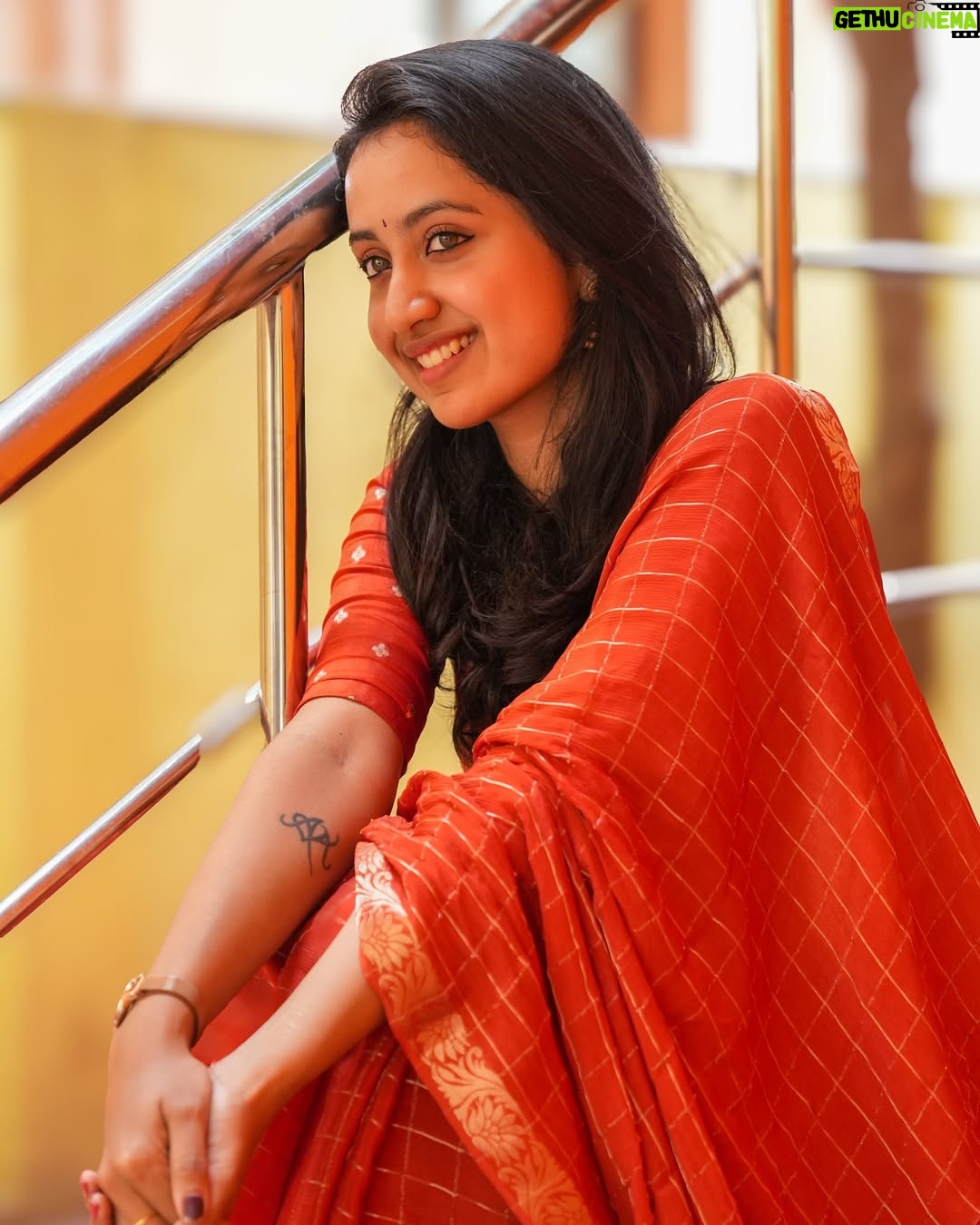Anchana Nethrun - 15.4K Likes - 🎶🧡