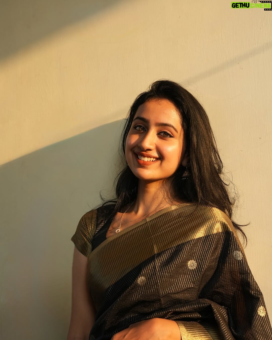 Anchana Nethrun - 19.8K Likes - 