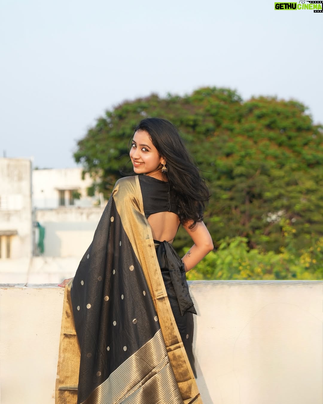 Anchana Nethrun - 19.8K Likes - 