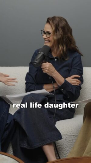 Andrea Bowen Instagram - Wisteria Lane ā¦perfect lawns, imperfect secrets⦠šø
Introducing Desperately Devoted, the Desperate Housewives rewatch podcast youāve been waiting for! Hosted by Teri Hatcher, Andrea Bowen & Emerson Tenney, itās a whole lot of nostalgia, love and ā¦rat poop?š LINK IN BIO. #desperatelydevoted