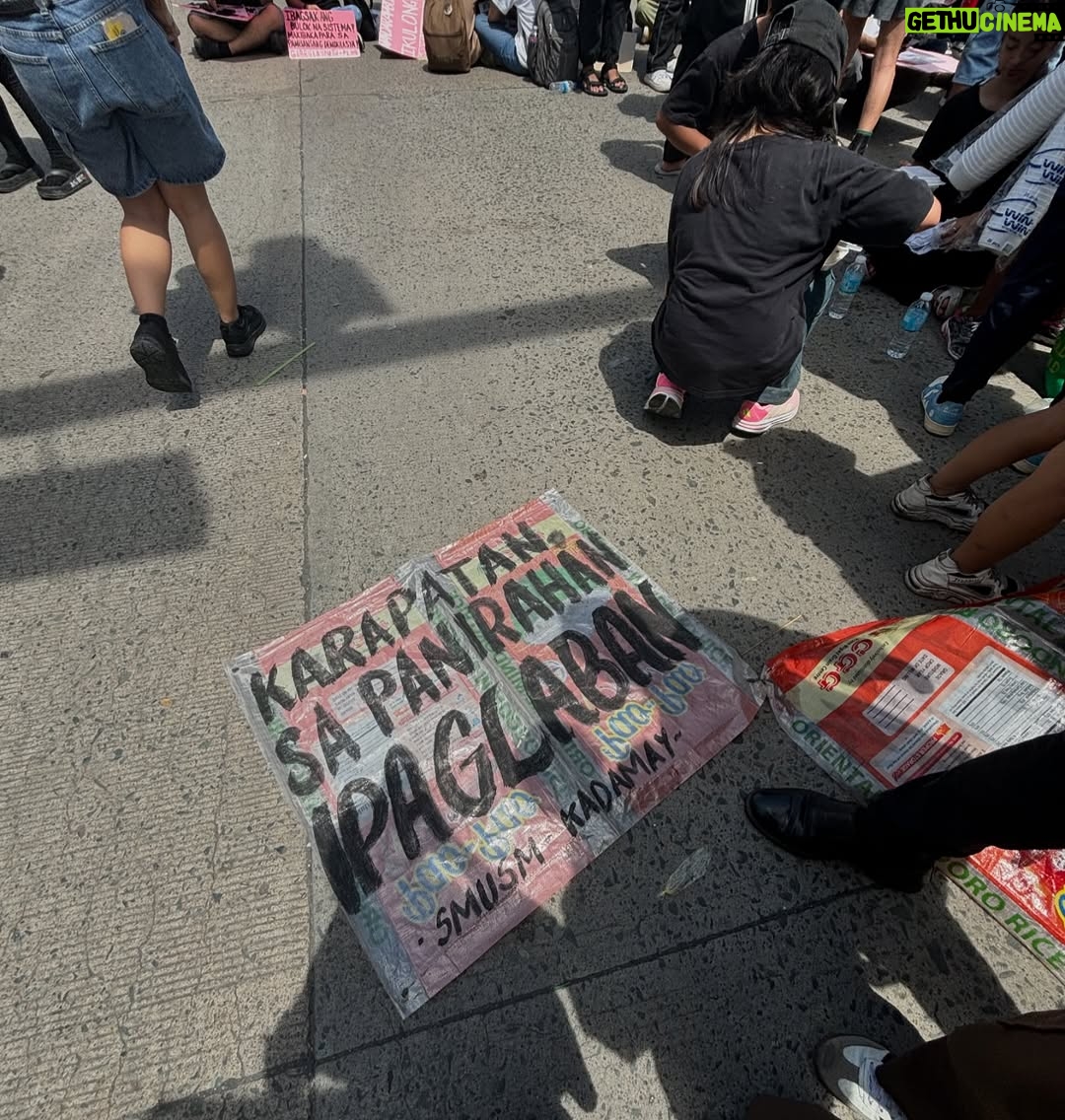 Andrea Brillantes - 547.2K Likes - Hindi madali, pero importante. Nandito tayo. Walang makakalimot! at sana, wag lang po hanggang social media.

#september21 #luneta