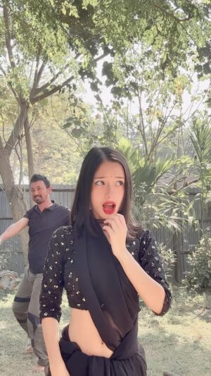 Aney Lepcha Instagram - Chachu ko dekho pechay 🤦🏻♀️🤣🤣🤣
@padamlepcha021 .
#aneylepcha#bloopers#funnyreels#newpost#fyp