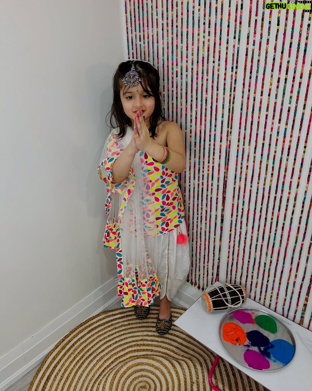 Angel Elena - 20.1K Likes - Wishing you all a very happy holi ❤️

#holi#rang#festival #colourful #holihai#newpost#holivibes #indian#festivals #ethenicwear