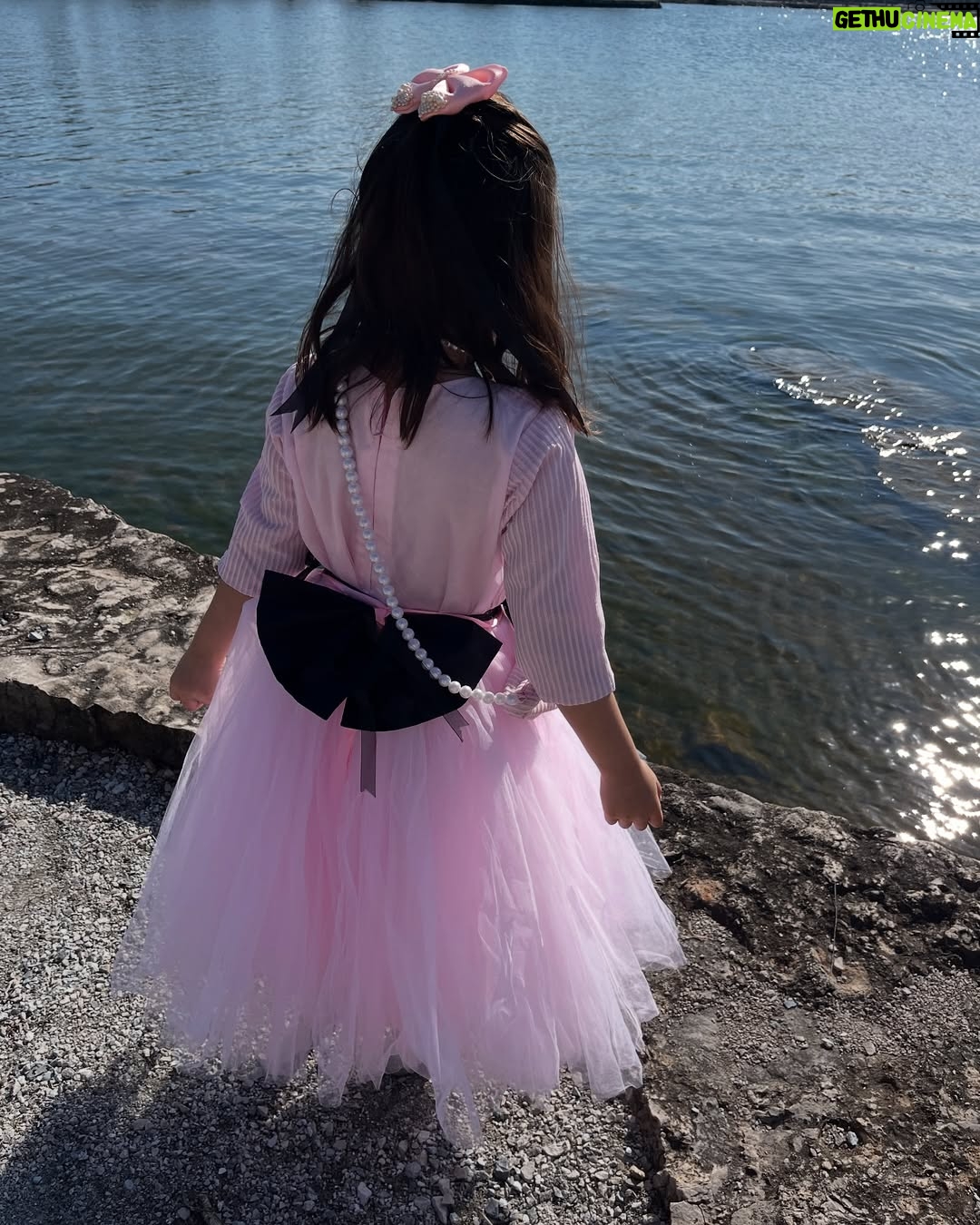 Angel Elena - 1.1K Likes - Pre Birthday shoot🥰 
My princess will be 6 years old on 18th April ❤️❤️😘😘🎂🎉🧚
Growing so fast🙂😇

#birthdaycake #6birthday #princessbirthday #happy birthday #birtday #birtjdayshoot #outdoorshoot #princess #cutebaby #babyelenahday