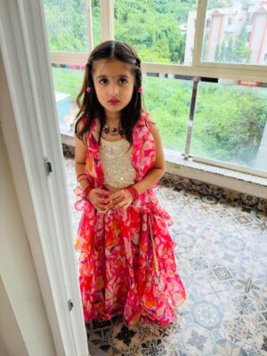 Angel Elena Instagram - Rakshabandhan 2025🧿❤️
#post#reef2reef #rakshabandhan #reebok #reelitfeelit #trendingreelsvideo #postivethinking #postoftheday #cutecut #trendingsongs #trendingnow
