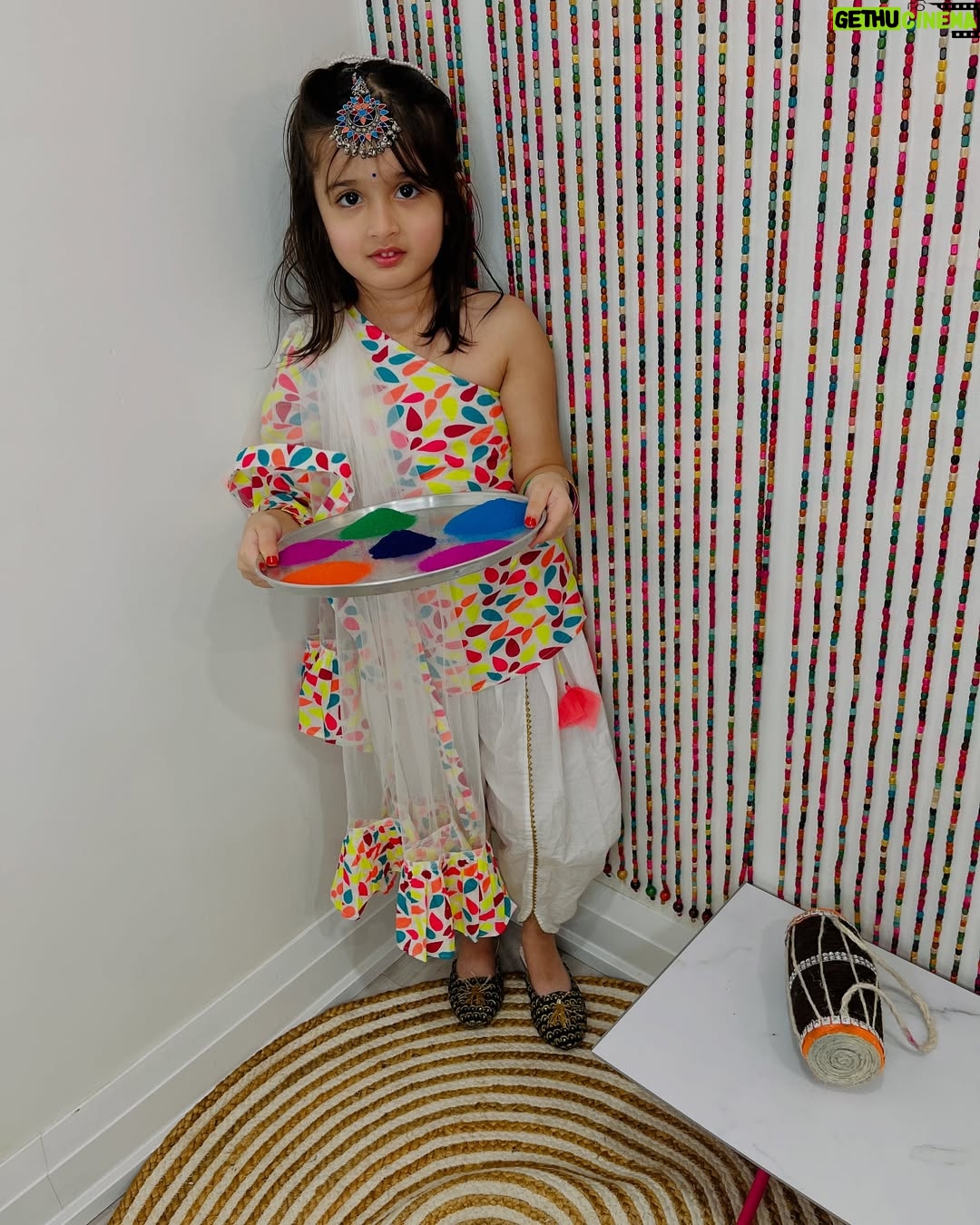 Angel Elena - 20.1K Likes - Wishing you all a very happy holi ❤️

#holi#rang#festival #colourful #holihai#newpost#holivibes #indian#festivals #ethenicwear