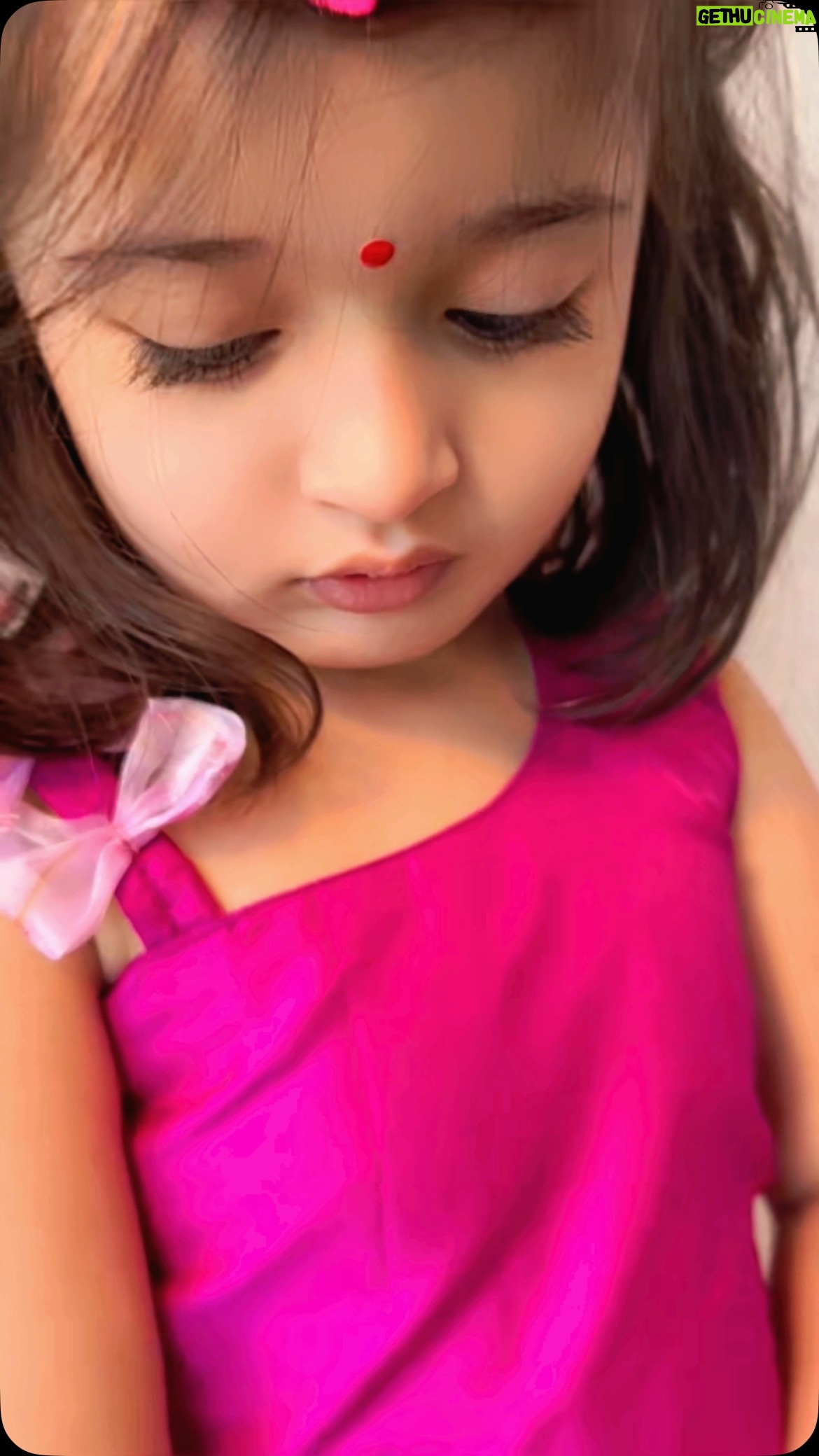 Angel Elena - 601 Likes - Kitna pyara hai ye 😘😘

#indianface#indian #indianbeuty #reelitfeelit #reelitfeelit🧚🏼‍♀️ #reelkrofeelkro❤️ #trendingreels #reelsinstagram❤️💯 #eidgirlsreadytowear #eid#eidoutfit #reelsofinstagram