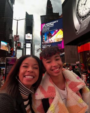 Angel Parker Instagram - ✨STAY GOLD NYC✨