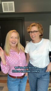 Actress Angela Kinsey HD Photos and Wallpapers January 2026