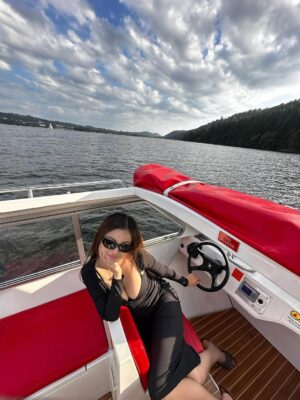 Angeli Khang Instagram - Ready, Set, G!