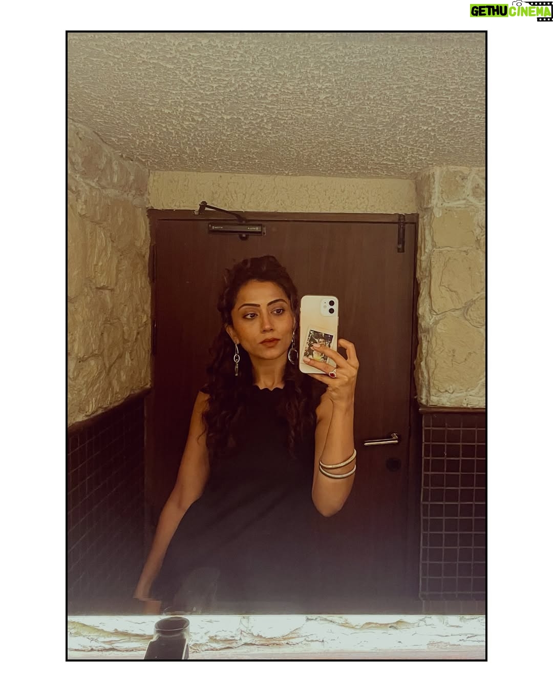 Anindita Bose - 6.4K Likes - Little pieces of a weekend ✨
.
.
.
.
#photodump #random #dumpday #bitsandpieces #loveandlight❤️💫