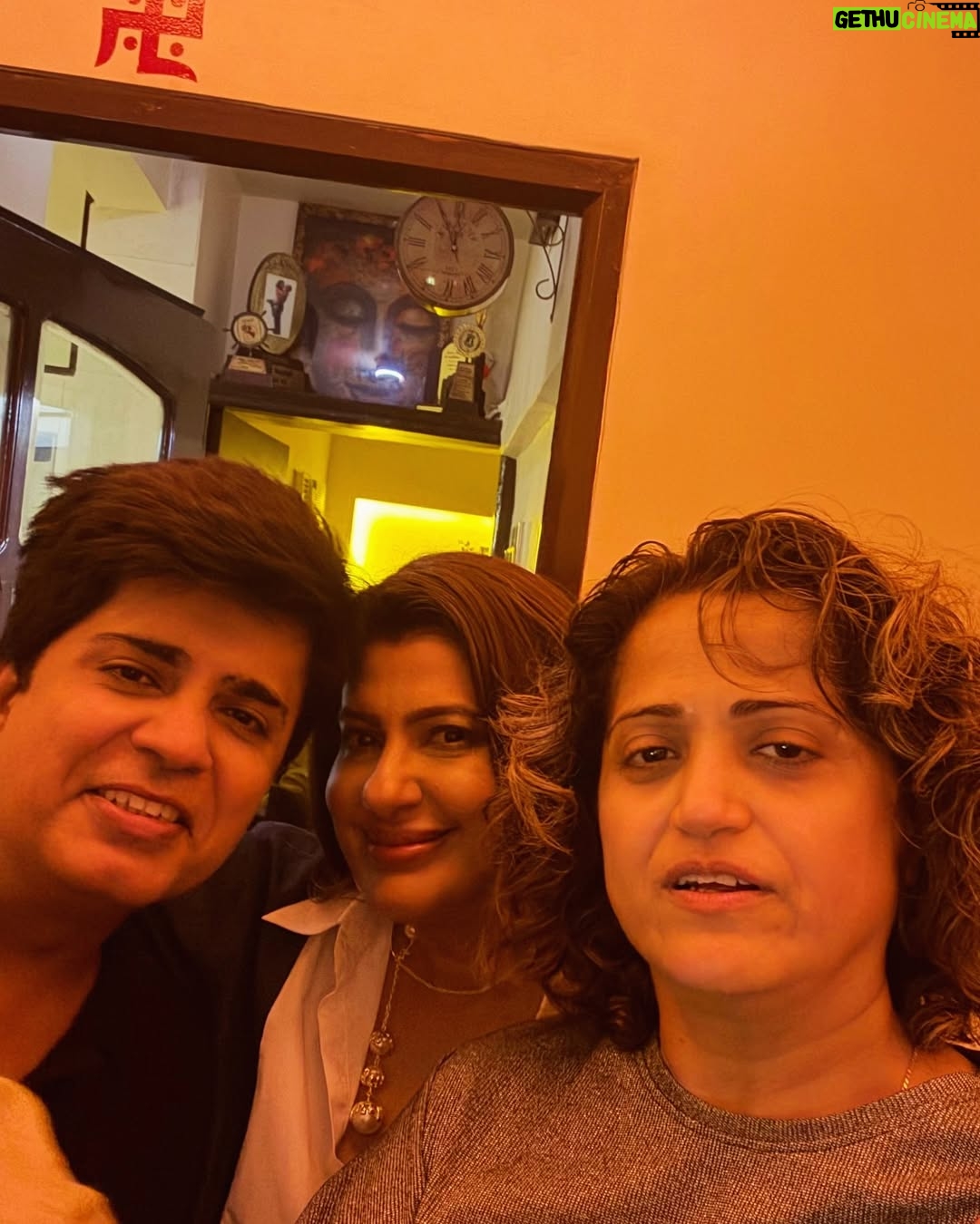 Anisha Hinduja - 28.1K Likes - Happy birthday to my best friend, my partner in crime, and the peanut butter to my jelly. Love you more than words can say!” 
“Another year, another adventure with my favorite person @ushabachani4 ❤️❤️❤️❤️❤️💐Happy birthday to the one who makes every day brighter!” 

#birthday #wishes #partytime #friends #forever #insta #instagram #fun #grateful
