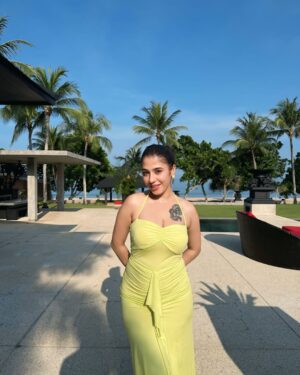 Anisha Mishra Instagram - I don’t cry on heartbreaks I throw my main card !