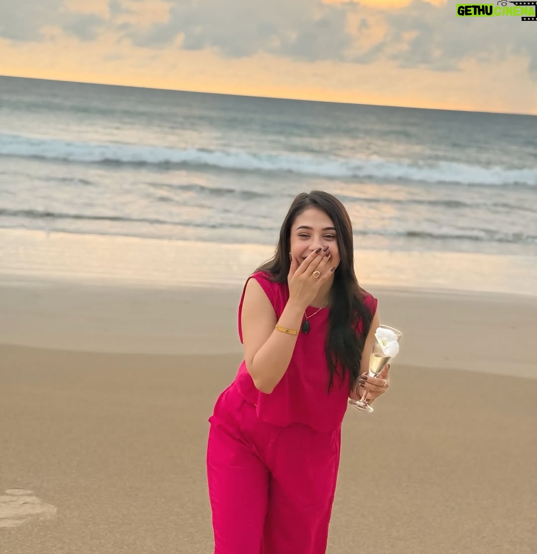 Anisha Mishra - 2.7K Likes - I’m just a water Baby 👶 🌊❣️🎀
