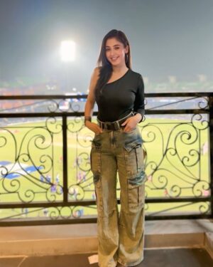 Anisha Mishra Instagram - 27th will be fun !
#ipl #ipl2025 #DcvsMI ✨