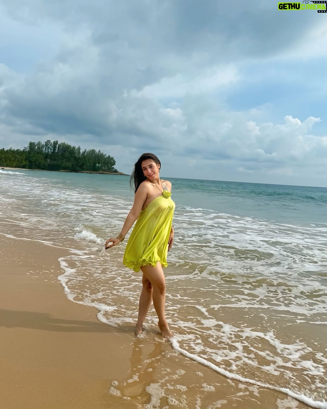 Anisha Mishra - 5.5K Likes - 🎀🧿🤍💌✨🎀