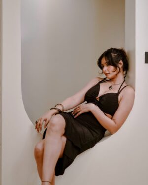 Anisha Sahai Instagram - 🌩️🪽