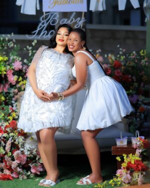 Anita Fabiola Instagram - Oh to be loved like this! My heart is full. ❤️ 

Decor @inspiredhopeevents 
Organized by @bello_and_blue_events 
Dress @berylqouture 
Photography @samiezweddings 
Hair @mbajja_sean 
MUA @imani_makeup_studio