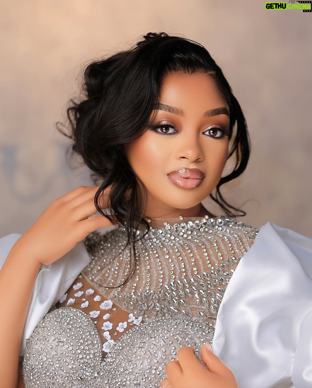 Anita Fabiola - 14.3K Likes - Yup! I didn’t survive the pregnancy nose 😂🤦🏼‍♀️ Clearly no one is immune lmao. (I’ll be sharing abit of my journey on my daily stories🥰) 

Hair @mbajja_sean 
MUA @imani_makeup_studio 
Dress @berylqouture 
📸 @samiezweddings 
Studio @7thavenuestudio