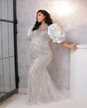 Anita Fabiola Instagram - Every single moment was worth it. I’d do it a thousand times over. We’re so excited to raise our children in a home full of love and joy. Thank you Jesus. 🙏 

This maternity shoot was done afew weeks ago. Organized by this amazing team that I love and appreciate so much. My personal tribe. 
Dress @berylqouture by @berylanita 
Hair @mbajja_sean 
MUA @imani_makeup_studio 
📸 @samiezweddings 
Studio @7thavenuestudio