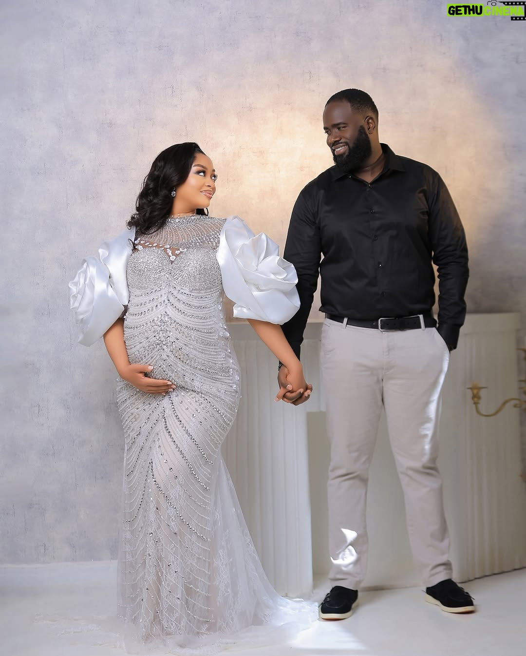 Anita Fabiola - 23.8K Likes - Every single moment was worth it. I’d do it a thousand times over. We’re so excited to raise our children in a home full of love and joy. Thank you Jesus. 🙏 

This maternity shoot was done afew weeks ago. Organized by this amazing team that I love and appreciate so much. My personal tribe. 
Dress @berylqouture by @berylanita 
Hair @mbajja_sean 
MUA @imani_makeup_studio 
📸 @samiezweddings 
Studio @7thavenuestudio