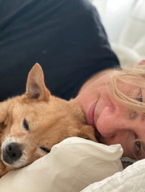Anjali Bhimani Instagram - Have needed time before sharing, but it’s not gonna get any easier to write this, so here goes. My heart is broken into a thousand pieces. The Mayor of Doggo now has an aureate glow. We’ll still sing his song here on Earth while the dogs in Doggo sing it at his daily parade. Because we love him the mostest, the mostest of all. 

Oh sweet sweet boy,

From the moment I saw you 15 years ago - little nugget, little man - when you pranced over and into my heart, it was love at first sight. Then, a month or so later when you met your papa, it was love at first sight for him too (even though it took the him and me a while longer for us to realize we were going to be your pawrents together). You healed my heart when it was broken before you, and I know you will heal both mine and Papa Dog’s again from where you are by sending memories to us throughout every day. We’re going to keep working hard to make you proud down here, carrying on the work you inspired us to start with the Puppy Roll in the land of Doggo and with I Am Fun Size and with our writing and our videos and all the plans we had and have to make more together …but most of all, I’m so grateful for the way you taught me to love - to love others and love myself. I’m a better human because of your gentle, insistent love, your licks, your silliness, your cleverness, your snuggles, your derpy tongue, the way your perfect little head fit in the crook of my neck, your tiny paws, and everything you were to me and to us while you were with us in this realm. Please send a sending bone from where you are now and then, even if it’s just in my dreams. When I’m sleeping, and when Papa is too, we can all dream that the pack is back until we all get to snuggle together again. 

#charleythebestdog
