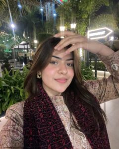 Actress Anjali Kaushik HD Photos and Wallpapers January 2025