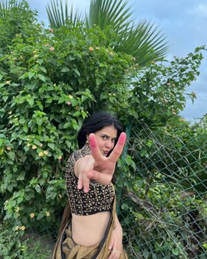 Anjali Kaushik Instagram - Mee kashi distay?

[marathi, saree, india, culture, beautiful, explore, tissue silk saree, indian wear, nature] #instagram #instagood #love #like #photography #follow #instadaily #photooftheday #instalike #fashion #likeforlikes #picoftheday #beautiful #trending #followforfollowback #viral #insta #india #art #photo #bhfyp #explore #likes #nature #explorepage #style #happy #followme #model #travel