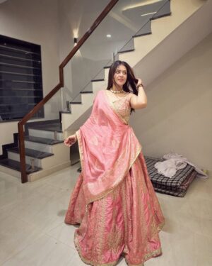 Anjali Kaushik Instagram - No nazars please 🧿✨
.
.
.
.
.
.
#travel #instalove #instafashion #music #followme #beauty #reels #likesforlike #instaphoto #cute #lifestyle #memes #girl #selfie #me #likeforfollow #smile #k #bhfyp #photoshoot #loveyourself #tiktok #comment #post #pic #l #following #foryou #photographer #likeforlikeback