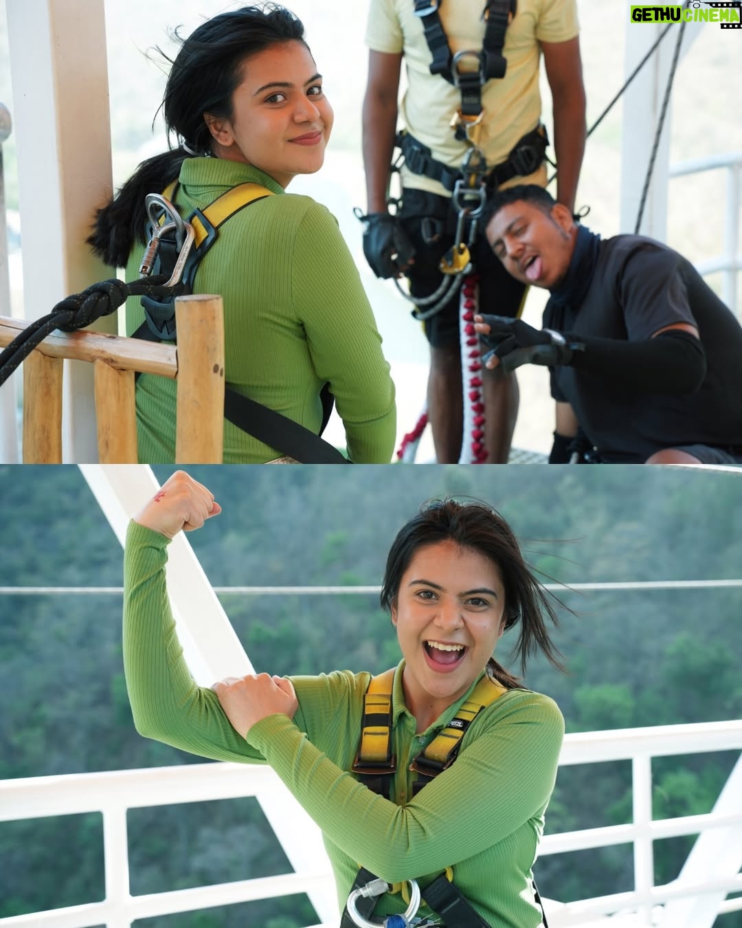 Anjali Kaushik - 8.7K Likes - Nothing scares me.. except chipkalis
.
Toh yeh hai India ka sabse bada bungee jump – 117 meters ki height, jo maine Rishikesh mein kiya tha. Socha tha dar lagega, par uska ulta hi hua – I freaking loved it! Tumko bhi zaroor try karna chahiye, bhai. Aur haan, kamzor dil walon ke liye tip: apna dil nikal ke freezer mein rakh kar jaana, kyunki yeh tumse na ho payega!
.
.
.
#style #happy #photo #life #nature #insta #cute #viral #likesforlike #model #music #travel #memes #explorepage #liker #girl #explore #selfie #india #beauty #k #lfl #trending #likeback #following #loveyourself #lifestyle #tiktok #photoshoot #photographer