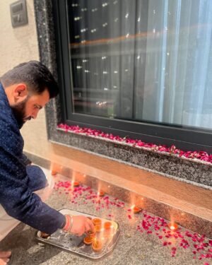 Anjali Manchanda Instagram - Celebrating the festival of lights with love, joy, and endless laughter. Wishing everyone a vibrant and prosperous Diwali🪔❤️✨