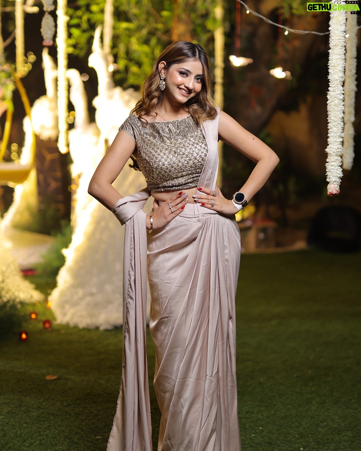 Anjali Manchanda - 2.4K Likes - Self Love❤️✨
Memories from Last year🤩