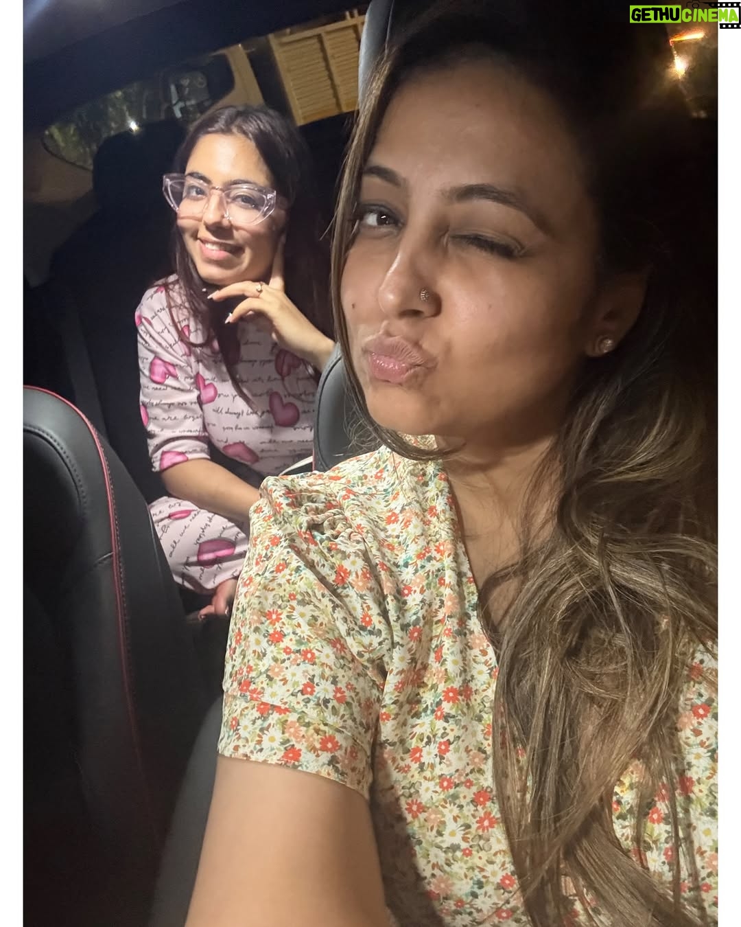Anjali Manchanda - 1.1K Likes - “Surround yourself with those who bring out your sparkle. ✨”
@anjalimua & @srishtinagpalmua