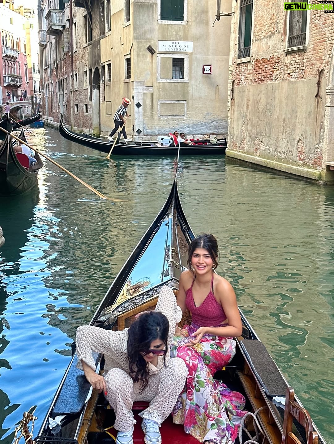 Anjini Dhawan - 33.6K Likes - The time my mother almost fell out of a gondola 🤣🤪