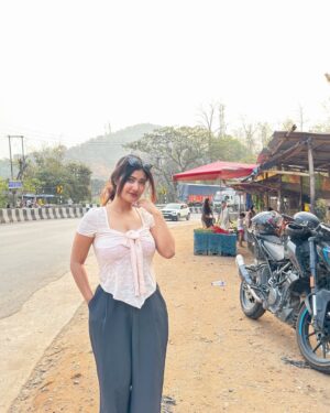 Ankeeta Mahato Instagram - Prettiest problem🫵🏻
