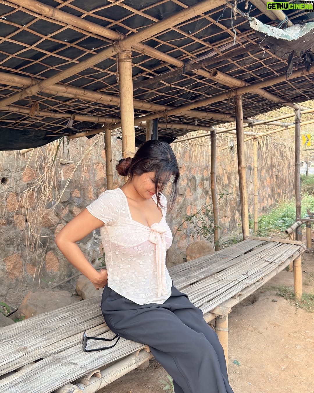 Ankeeta Mahato - 90.3K Likes - Prettiest problem🫵🏻