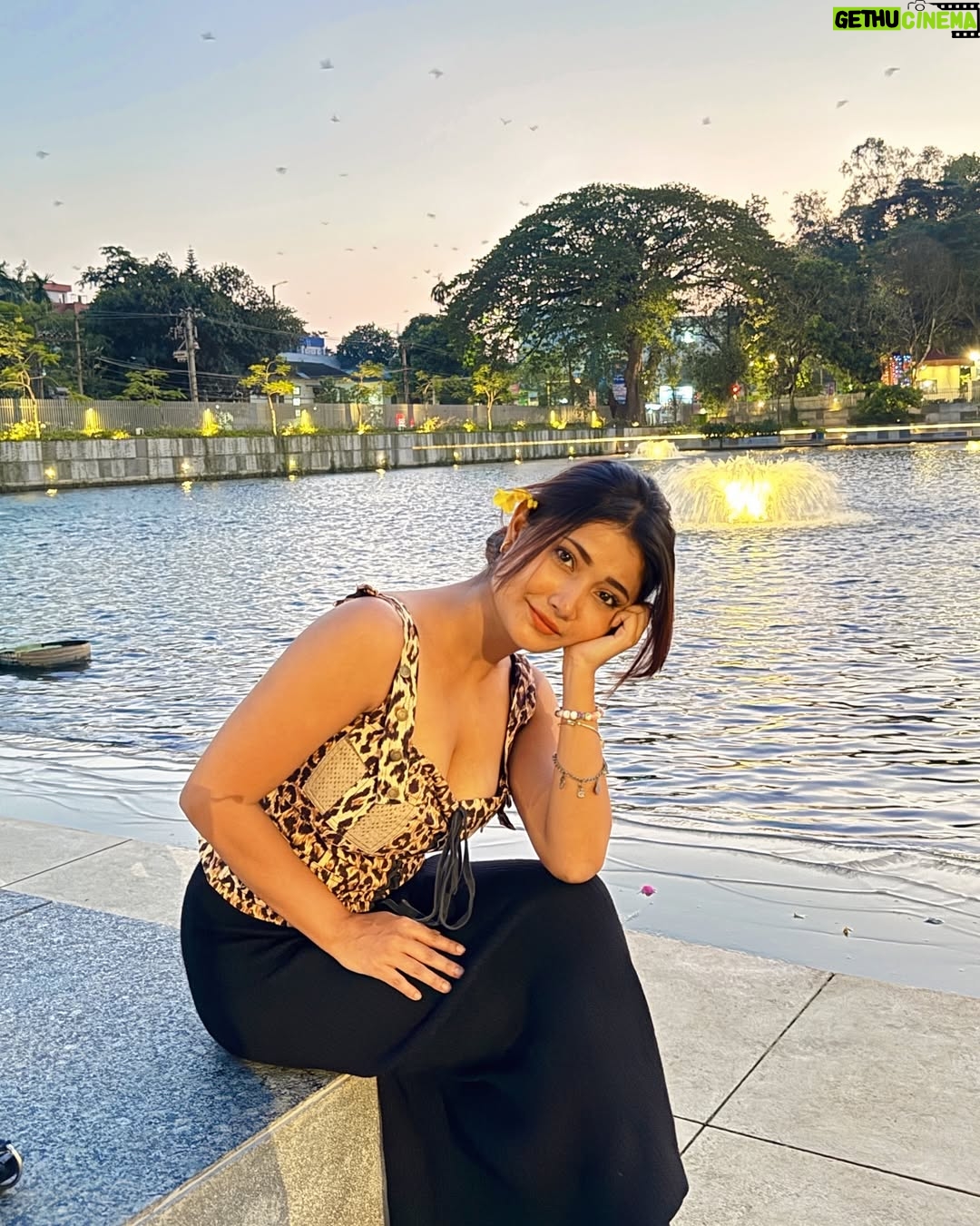 Ankeeta Mahato - 11K Likes - <3