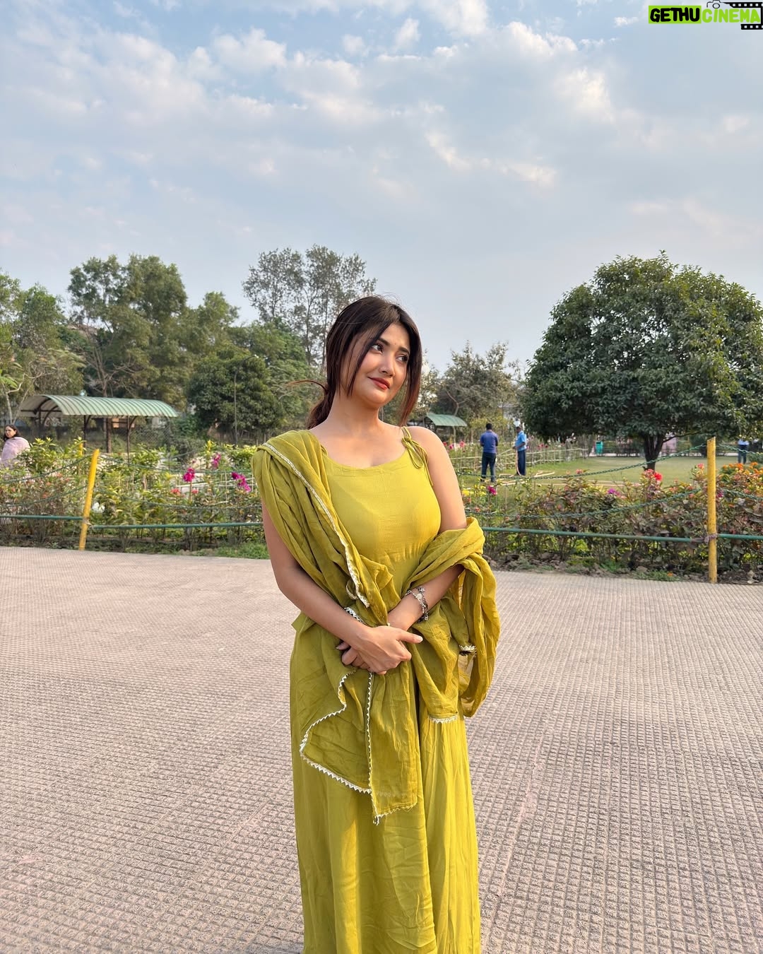 Ankeeta Mahato - 11.4K Likes - 🦚