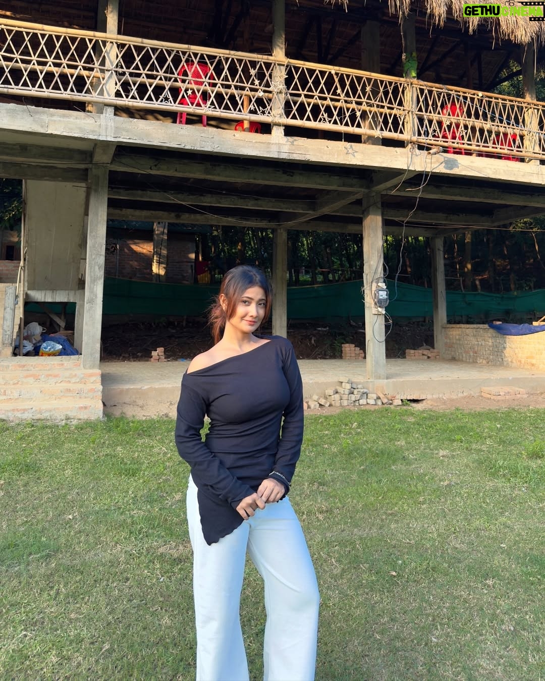 Ankeeta Mahato - 11.7K Likes - 🐝