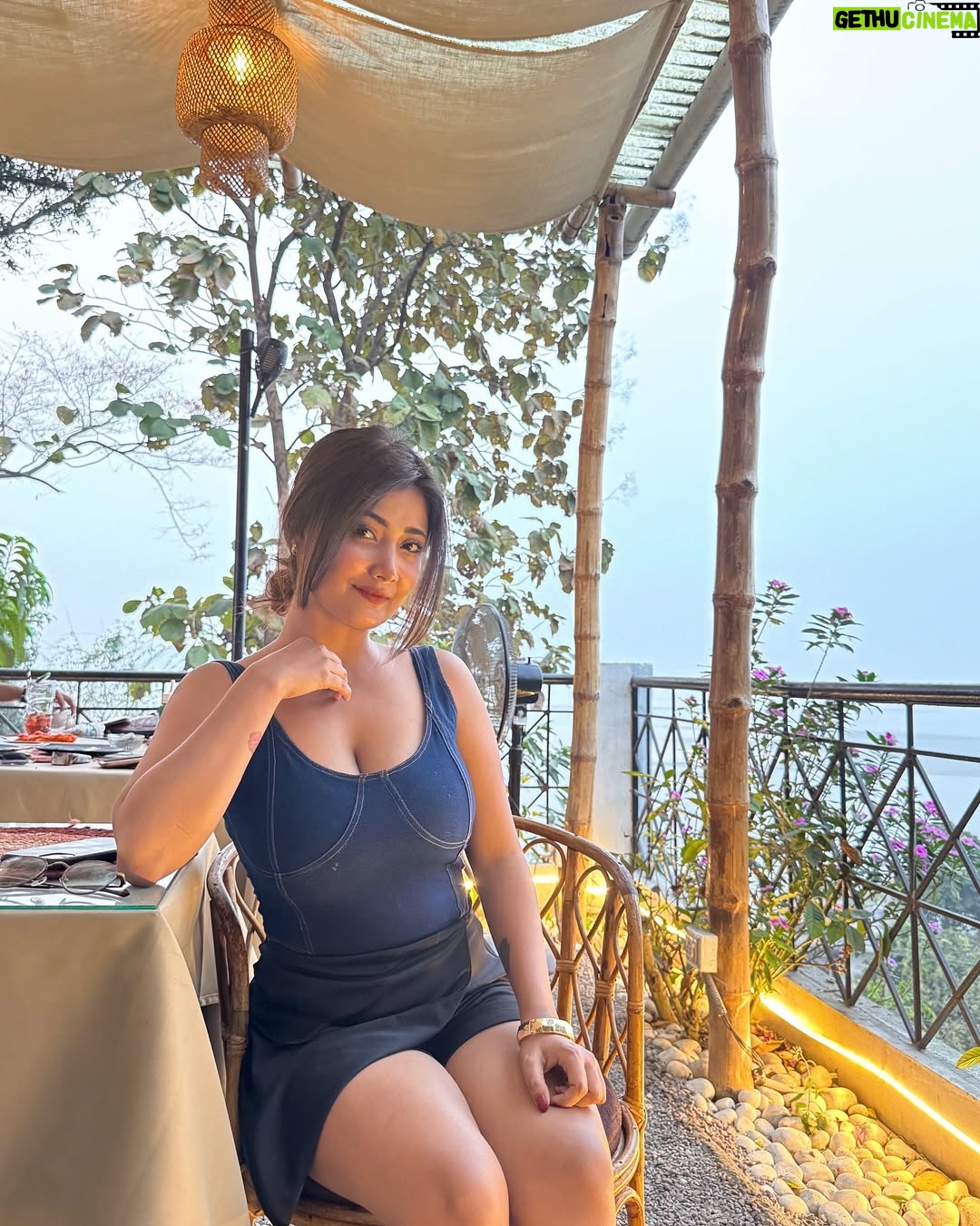 Ankeeta Mahato - 18.2K Likes - <33