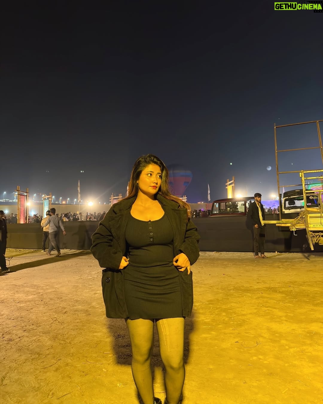Ankeeta Mahato - 17.1K Likes - Black vibes only