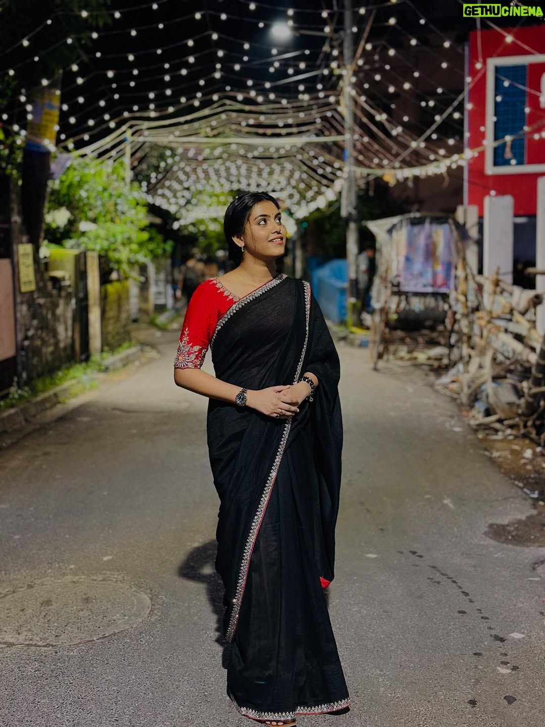 Ankita Bhattacharyya - 65.3K Likes - Durga Puja Pandal Hopping ❤️
1st time Kolkatar pujo dekha  @ujanmondal ❤️❤️❤️❤️