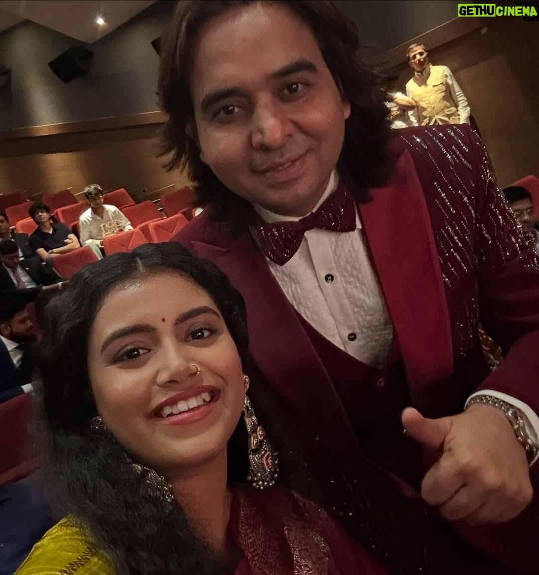 Ankita Bhattacharyya - 141.3K Likes - Receiving Global Excellence Award (gea) for (Excellence in Singing & Performing) from The  @kajol mam this is a dream come true moment 😭❤️🙏🏻

I’m feeling very honoured and great full to be part of this Award Thank you @itsrahulrsingh sir for inviting me 🙏🏻
And Thank  to my Baba Ma ,Sir Mam ,my love and all my family members🙏🏻🙏🏻🙏🏻
And special all of you guys  because This wouldn’t have been possible without all of you .❤️🙏🏻
#HarHarMahadev🙏🏻❤️