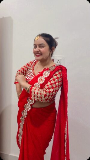 Ankita Chauhan Instagram - saree by @golden_fairy_dresses_1