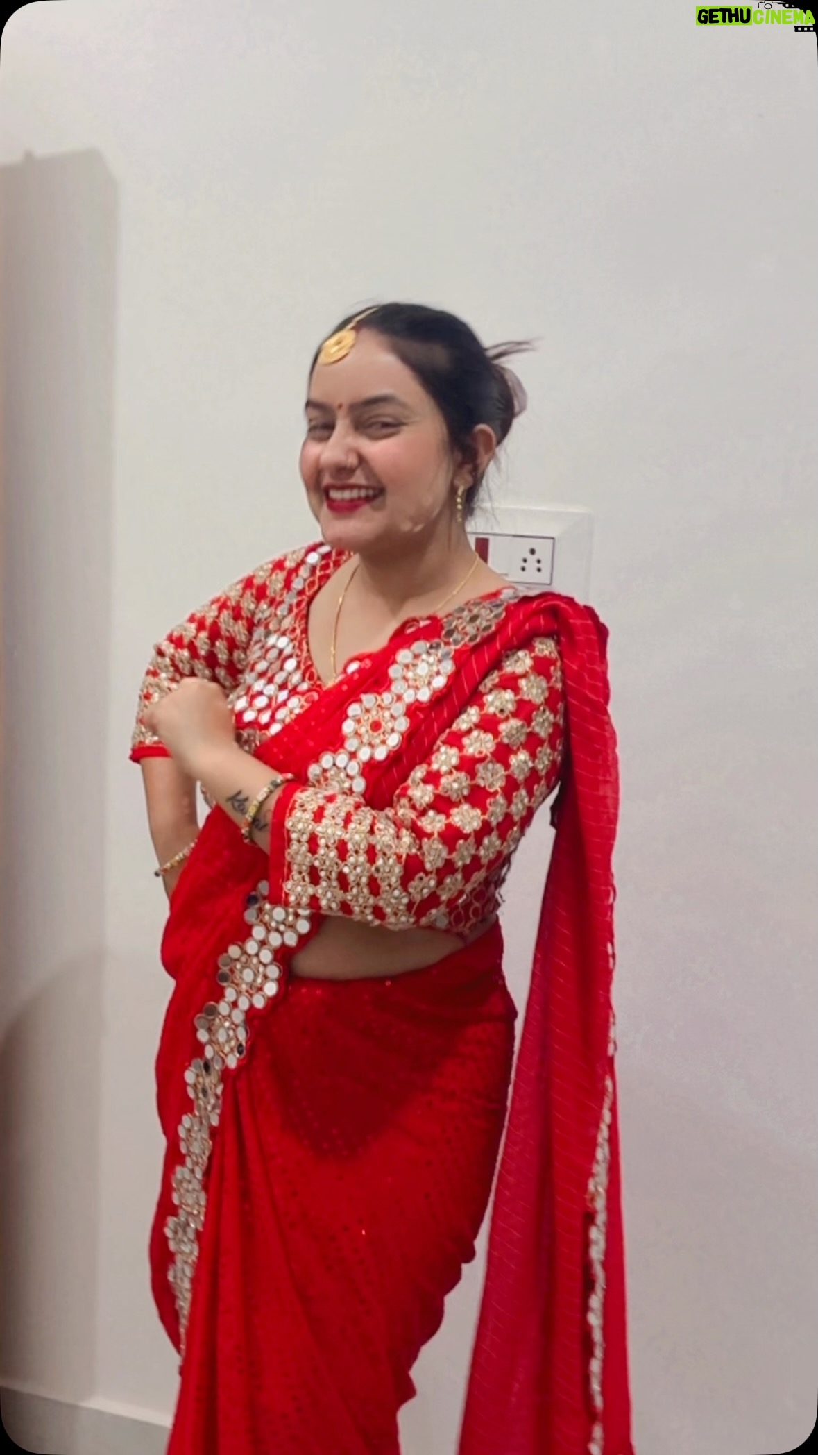 Ankita Chauhan - 5.2K Likes - saree by @golden_fairy_dresses_1