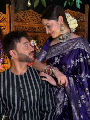 Ankita Lokhande Instagram - “Happy Diwali to everyone! 🌟
May this festival of lights bring prosperity, peace, and endless positivity into your lives.
Let’s be kind, be generous, and be loving towards one another.
Let’s spread smiles, spread peace, and fill the world with good vibes.

This Diwali is not about any religion — it’s about humanity, compassion, and togetherness.
Let’s celebrate light within and around us. 💫
#HappyDiwali #Peace #Humanity #Kindness #GoodVibesOnly