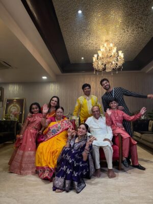 Ankita Lokhande Instagram - “Happy Diwali to everyone! 🌟
May this festival of lights bring prosperity, peace, and endless positivity into your lives.
Let’s be kind, be generous, and be loving towards one another.
Let’s spread smiles, spread peace, and fill the world with good vibes.

This Diwali is not about any religion — it’s about humanity, compassion, and togetherness.
Let’s celebrate light within and around us. 💫
#HappyDiwali #Peace #Humanity #Kindness #GoodVibesOnly