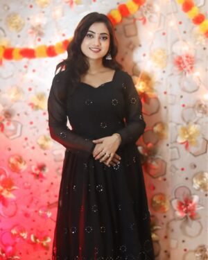 Ankita Mishra Instagram - 🖤dress- @amazonfashionin