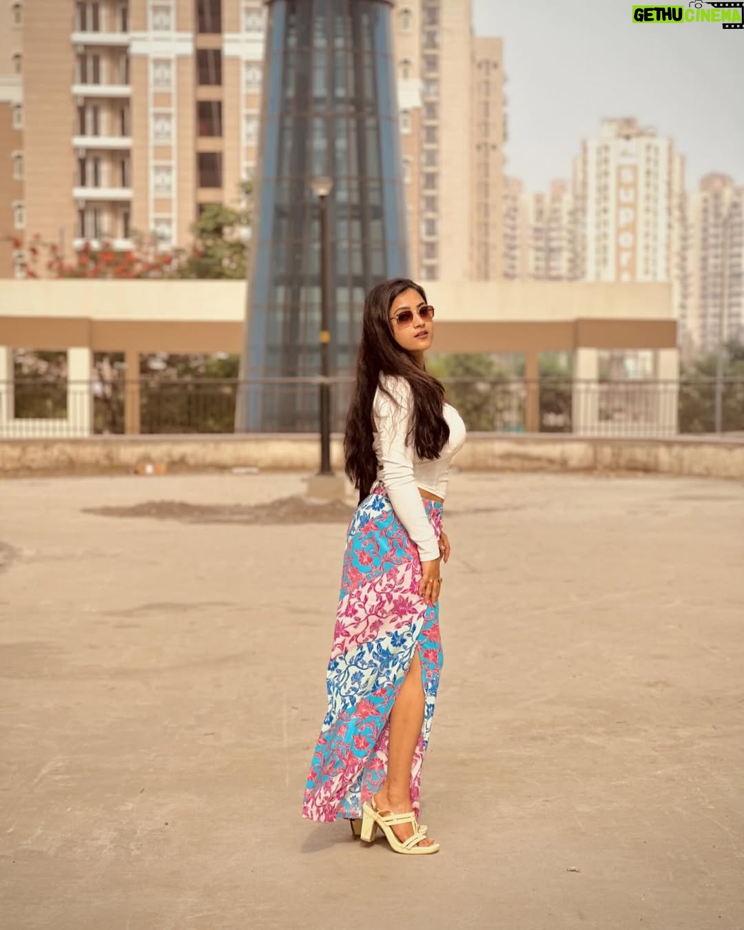 Ankita Mishra - 356 Likes - Which one do you like? 😛

Make sure you check out: @gasolina_surat